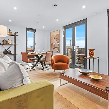 47 With Free Secure Parking And Onsite Gym Apartment *