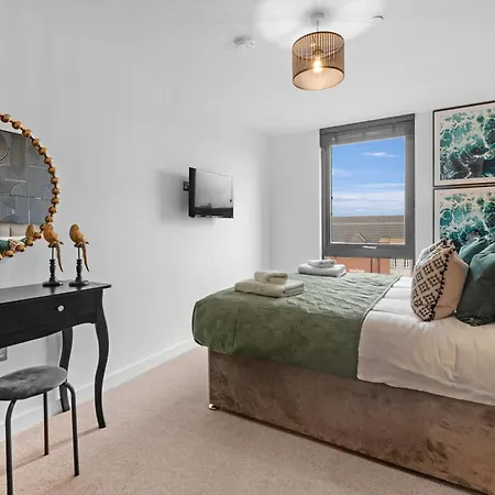 47 With Free Secure Parking And Onsite Gym Апартаменты