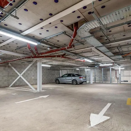 47 With Free Secure Parking And Onsite Gym 公寓 *